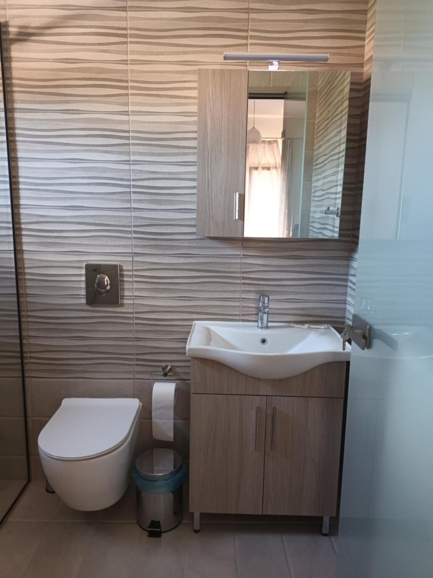 Krystal Hotel Krystallopigi Luaran gambar